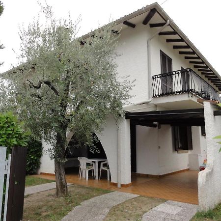 Villa Fernanda Bibione Esterno foto