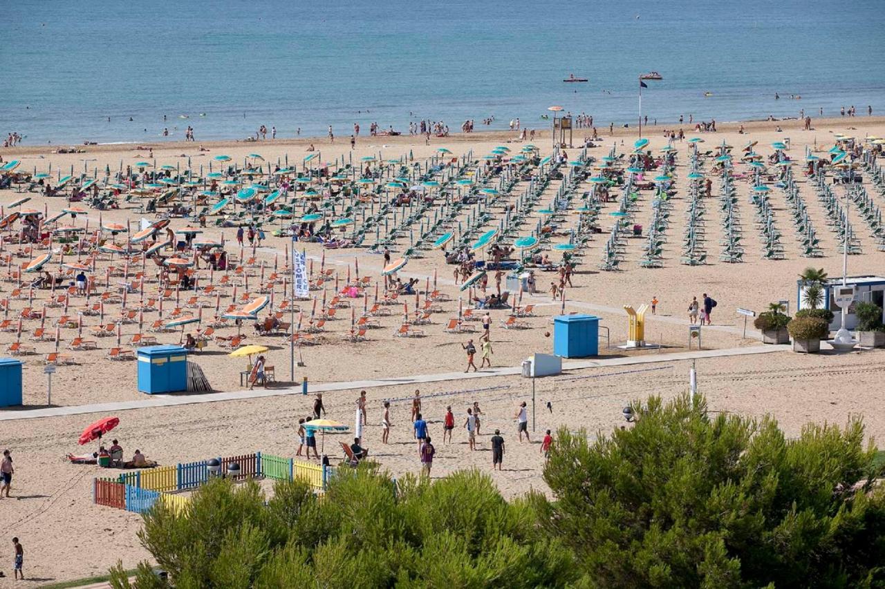 Villa Fernanda Bibione Esterno foto