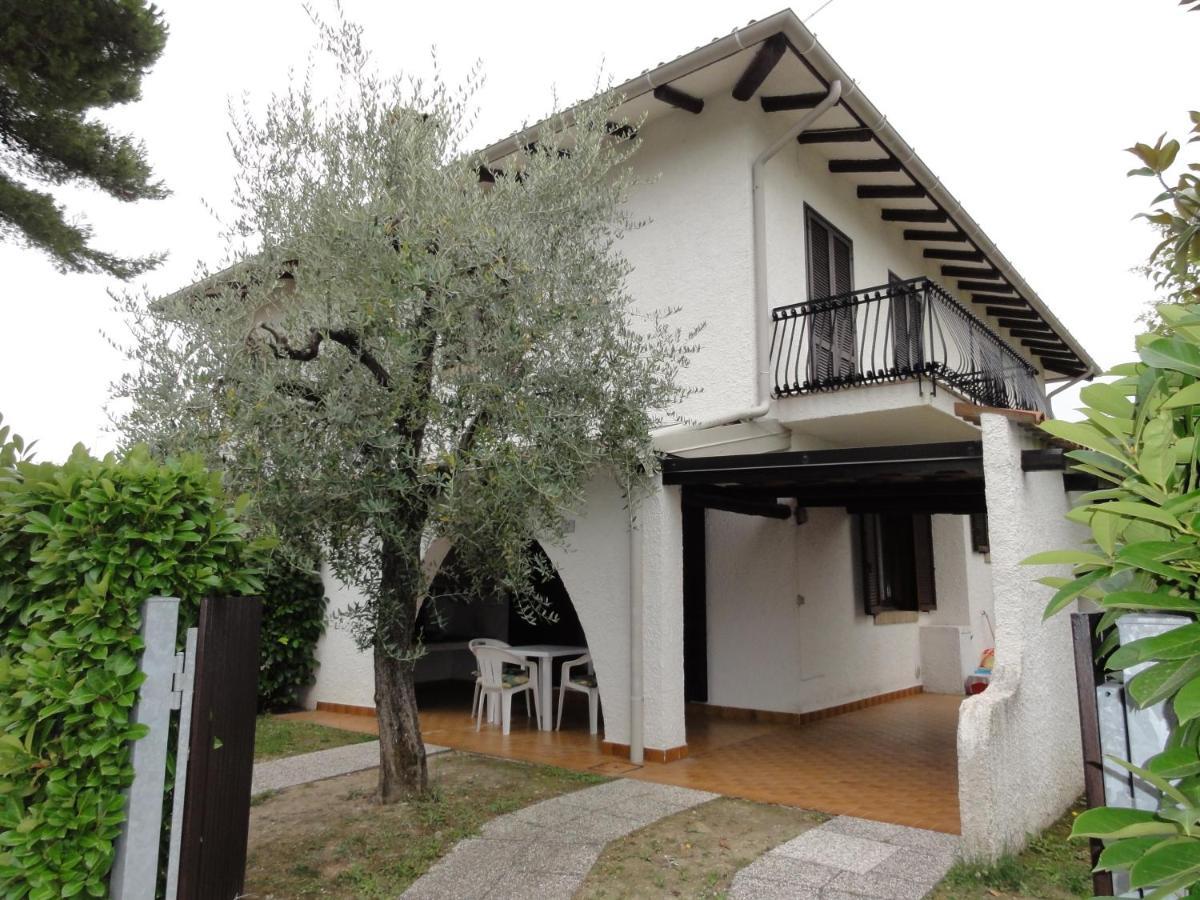 Villa Fernanda Bibione Esterno foto